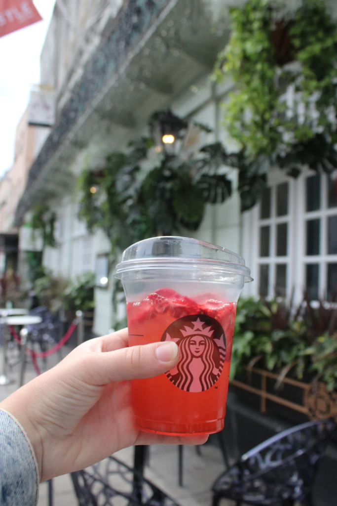 low-sugar starbucks recipe 9 Healthy Strawberry Açaí Refresher